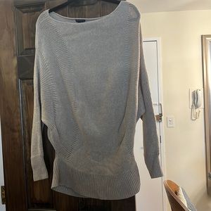 Theory 100% cashmere sweater